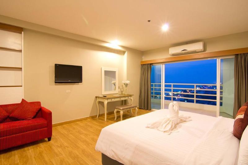 Hotel V8 Seaview Jomtien Beach Exterior foto